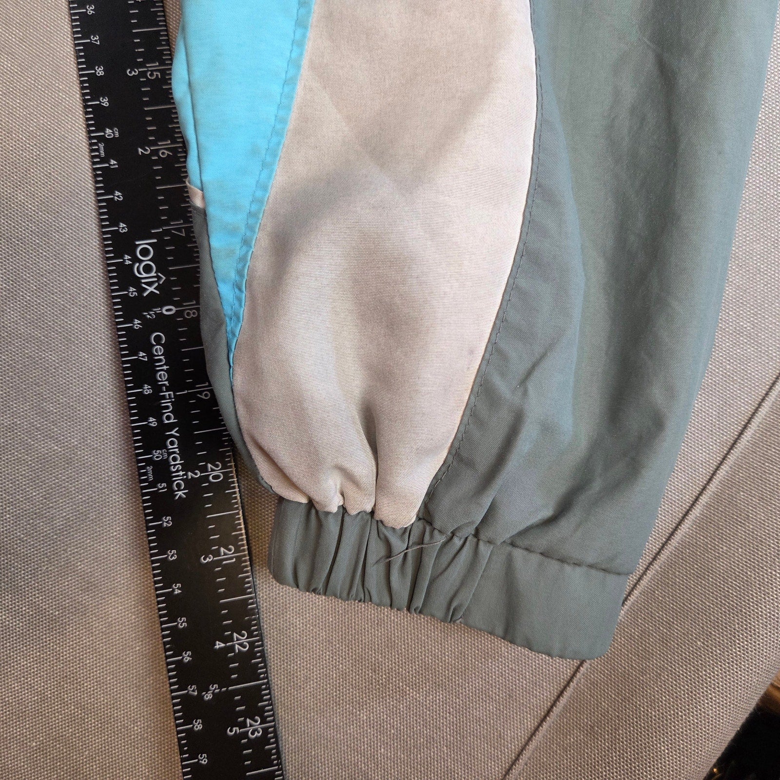 Columbia Women’s XL Blue Gray Hooded Windbreaker Jacket Lightweight Nylon