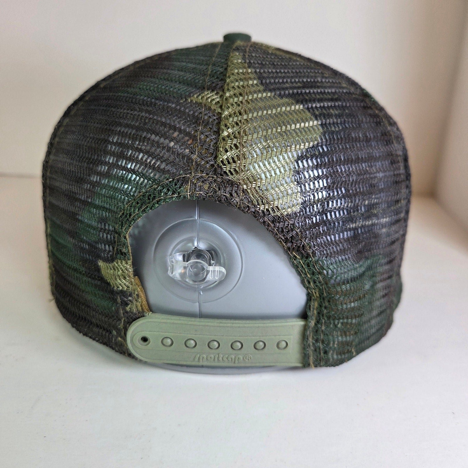 Vintage Taiwan ROC Special Forces Mesh Snapback Hat Skull Rifles Camo 1980s