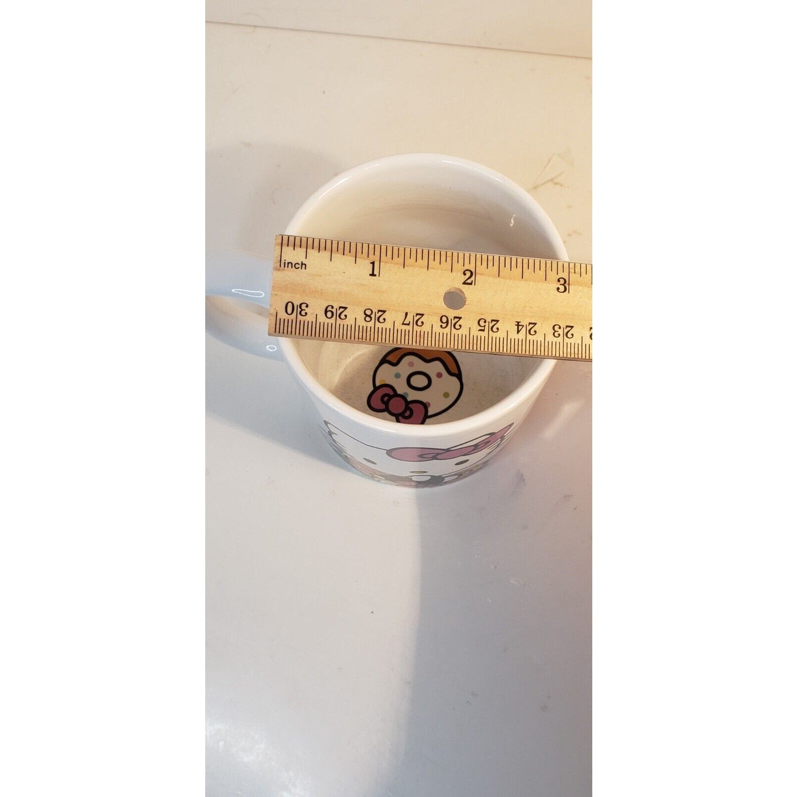 Hello Kitty Cafe Sanrio 2015 Ceramic Coffee Cup Exclusive Collectors Donuts Mug