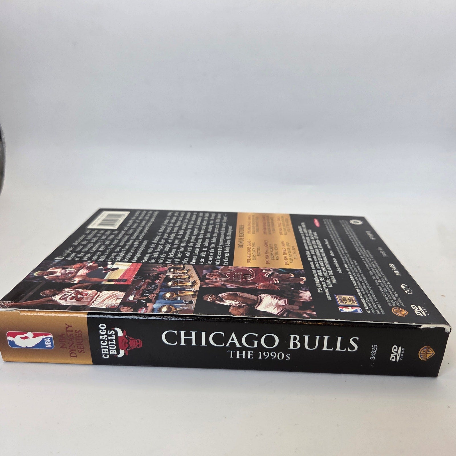 NBA Dynasty Series Chicago Bulls The 1990s 4 Disc DVD Set Jordan Pippen