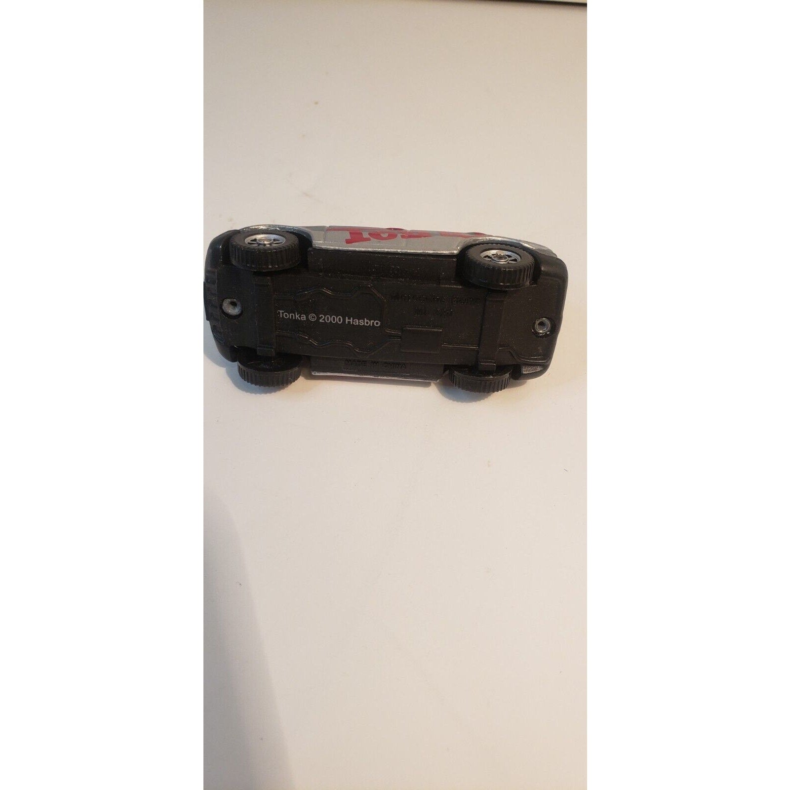 Maisto Tonka 2000 Mercedes-Benz ML 320 SUV Gray w/Red Lettering 1:64
