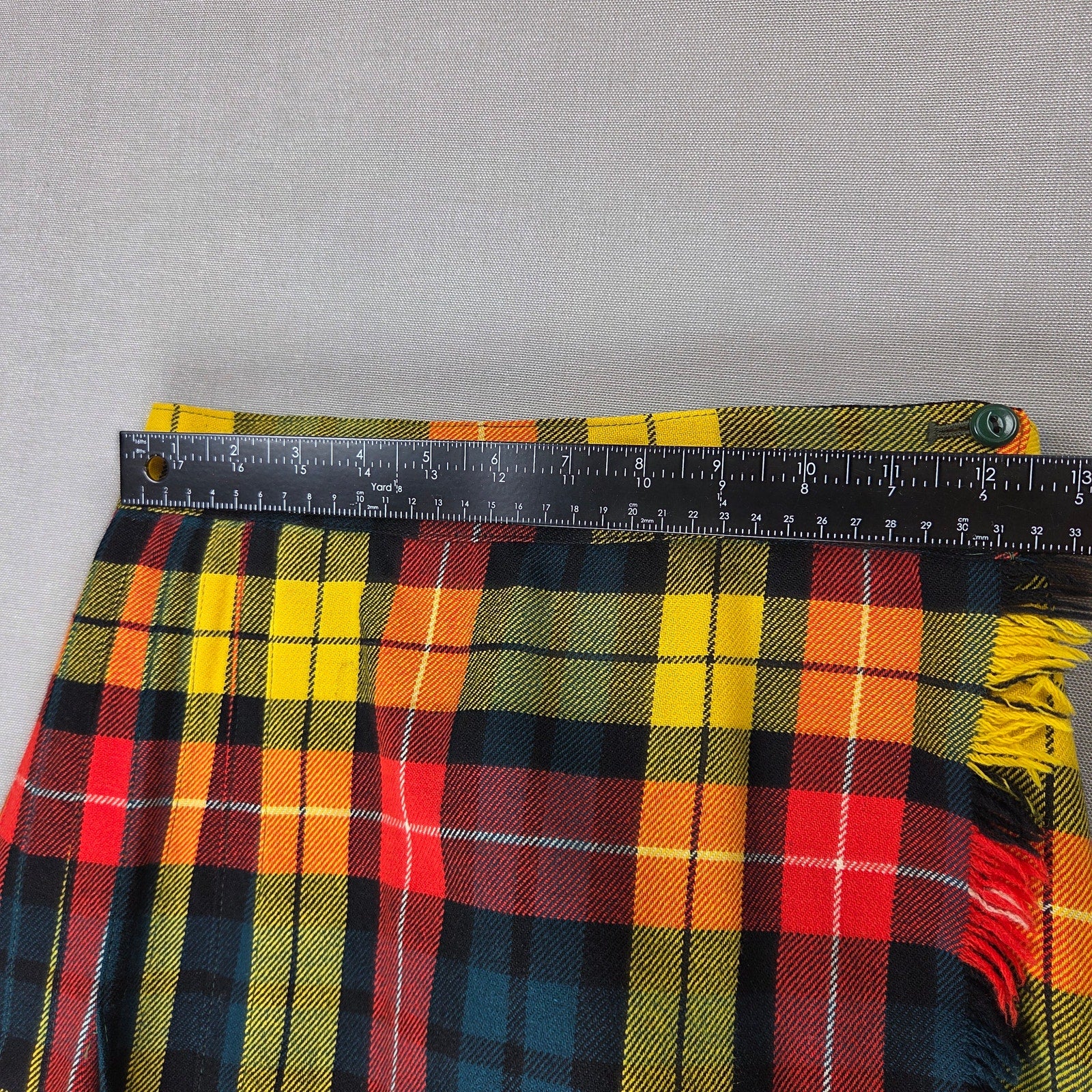 Pedigree Vintage Pure Wool Tartan Wrap Kilt Skirt 26" Waist Made England