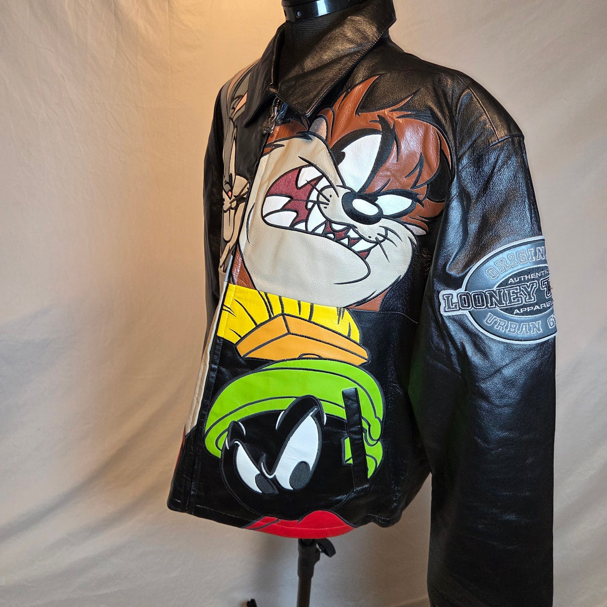 Vintage 1998 Looney Tunes Collection Leather Jacket Urban Gear XL Warner Bros