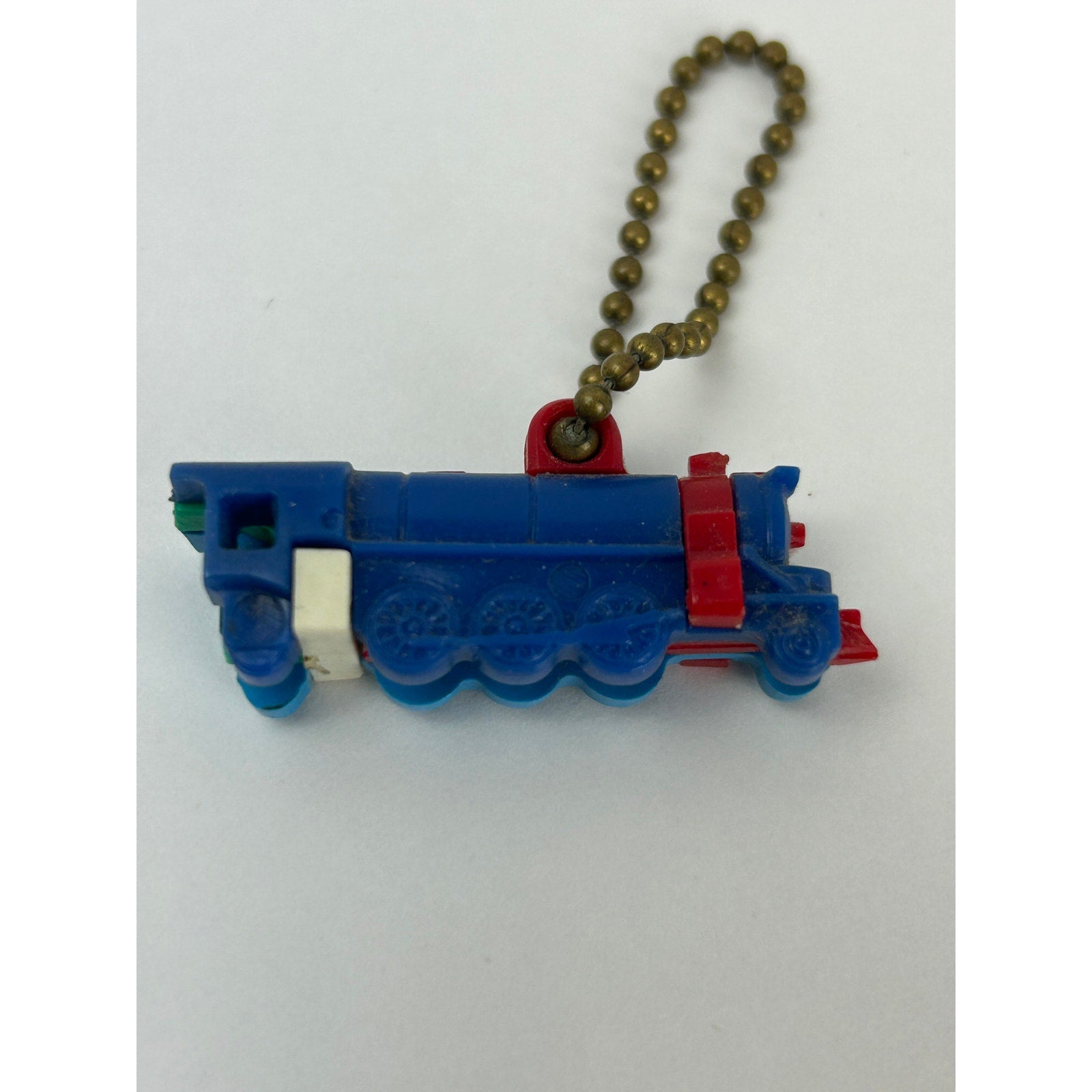 Vintage 1950s Steam Locomotive Puzzle Key Chain Toy on Original Card