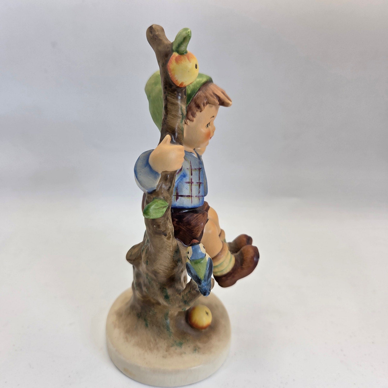 Goebel Hummel Apple Tree Boy 142/1 TMK5 West Germany Figurine 5.75" Tall