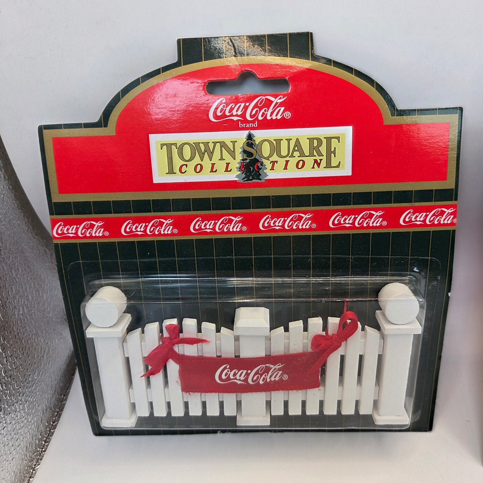 Coca-Cola Town Square Collection Fence with Banner 1998 NIP Christmas Village