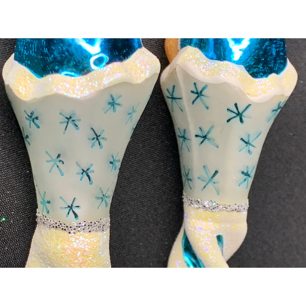 Christopher Radko 1998 Jack Frost Jr Blue Icicle Ornaments 98-265-0 Pair