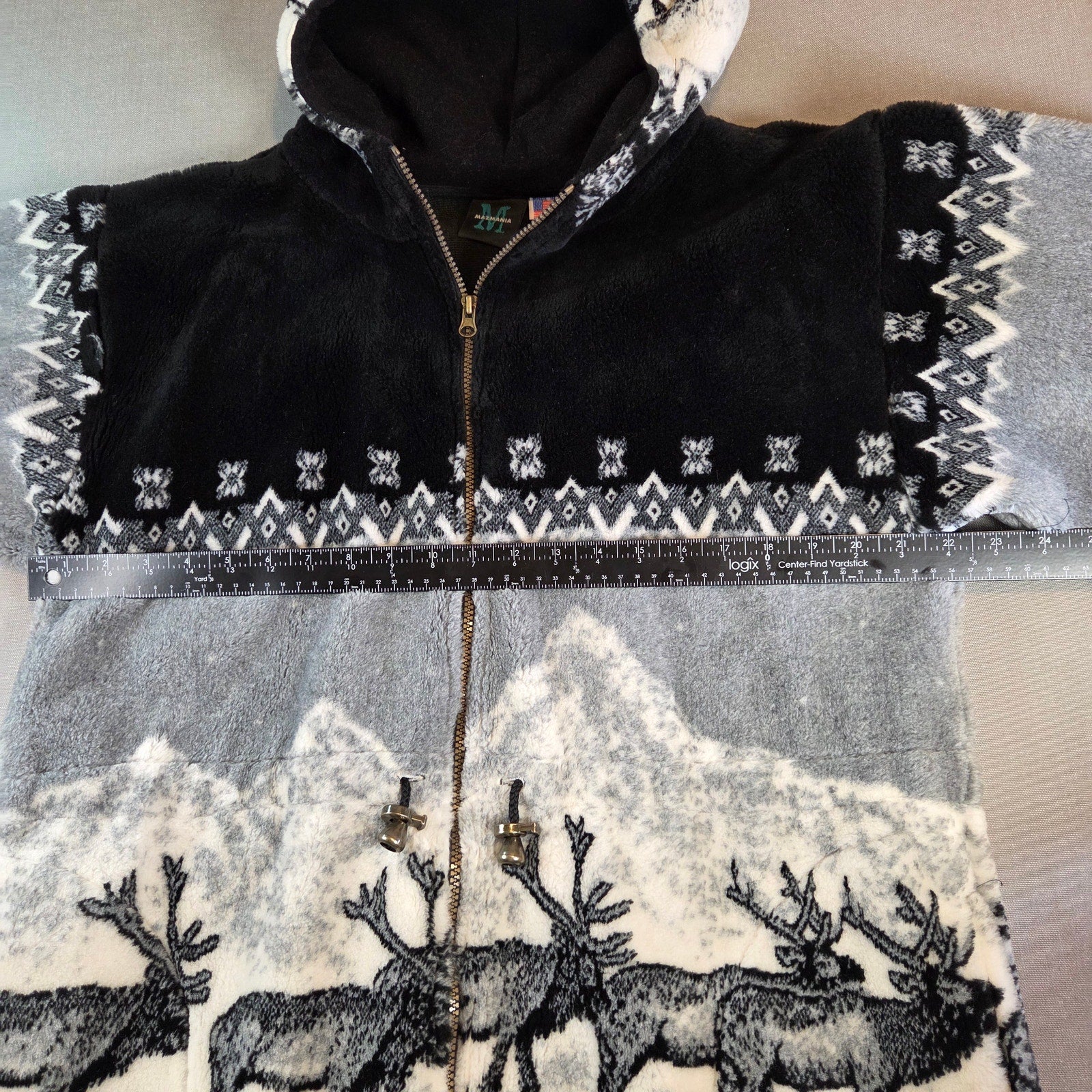 Mazmania Elk Herd Hoodie Women’s M NWT USA Made Wildlife Fleece Full Zip Jacket